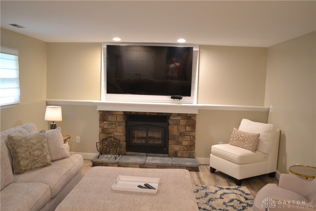 5079 Dearth Road Springboro, OH 45066 - Photo 40 of 44 Gallery Image 40