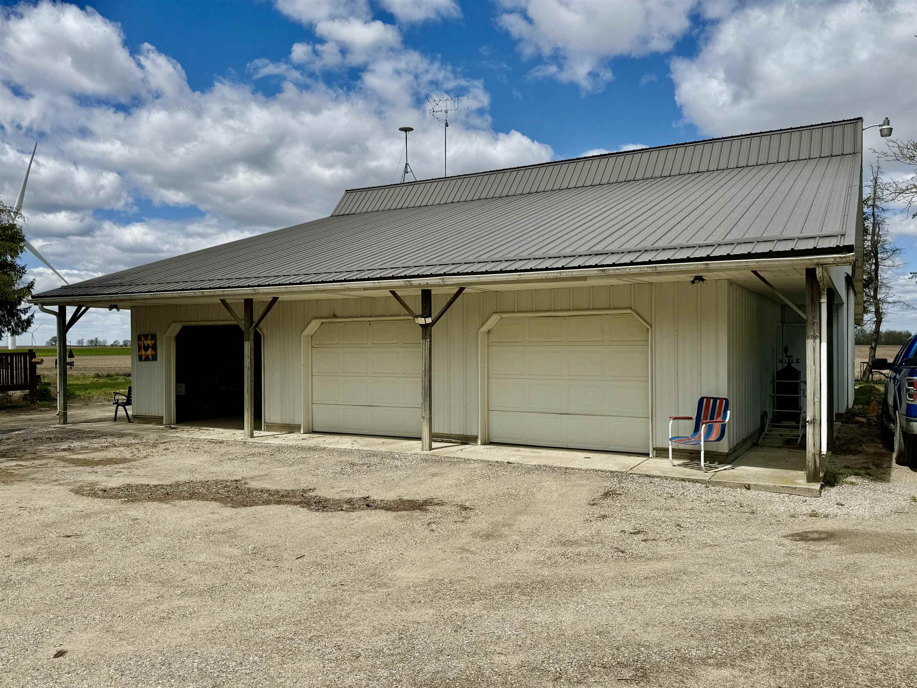2298 West Hayes Road Ithaca, MI 48847 - Photo 5 of 54