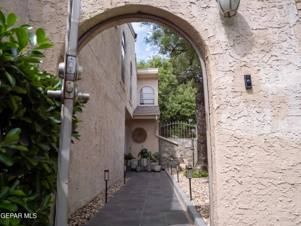 $259,820 | 1743 Pico Alto Drive, El Paso, TX 79935