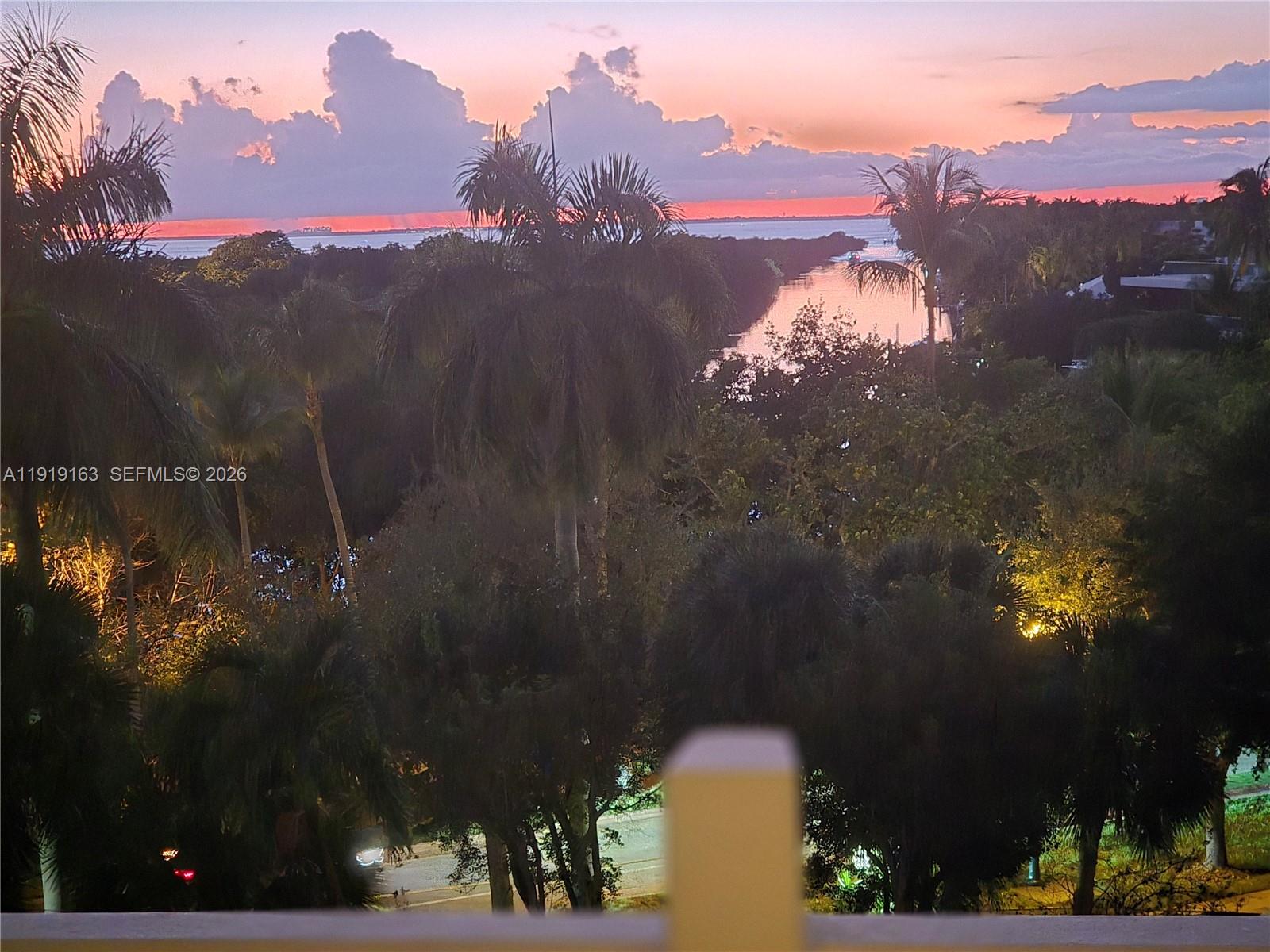 1121 Crandon Boulevard, Unit D404 Key Biscayne, FL 33149 - Photo 36 of 40