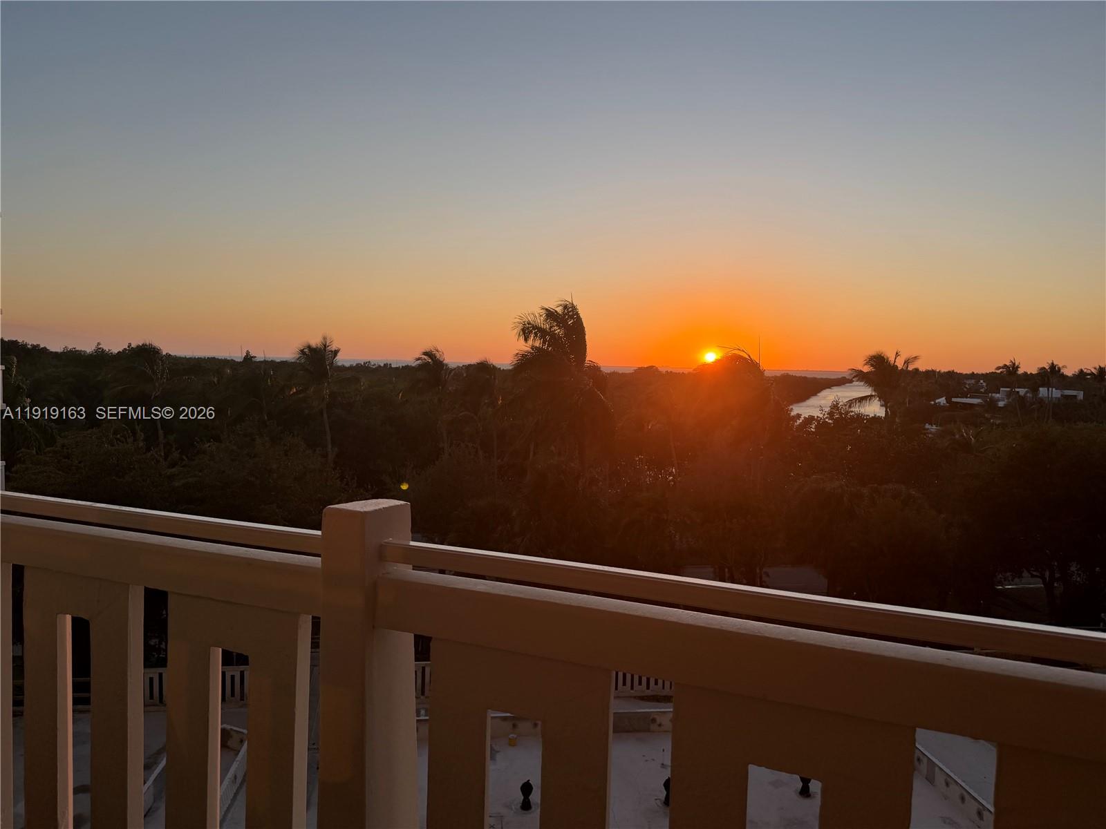 1121 Crandon Boulevard, Unit D404 Key Biscayne, FL 33149 - Photo 38 of 40