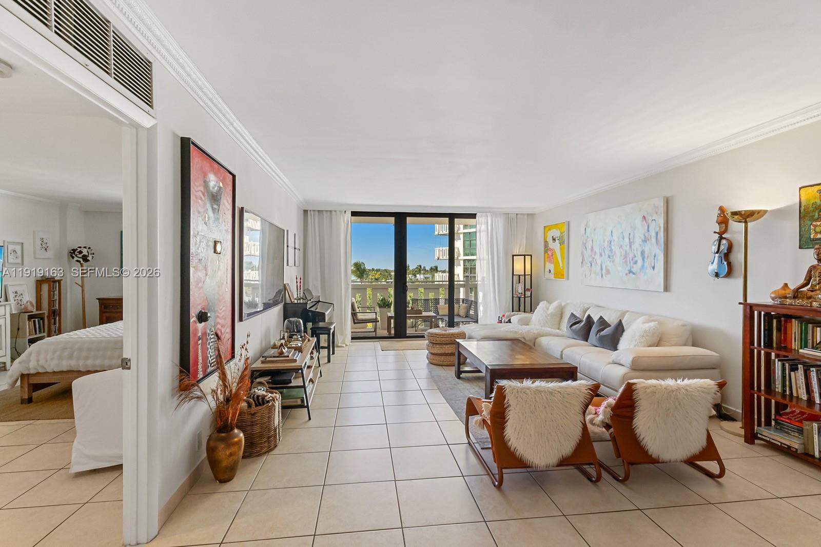 1121 Crandon Boulevard, Unit D404 Key Biscayne, FL 33149 - Photo 6 of 40