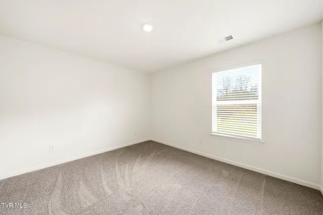 $348,100 | 1905 Fox Meadows Circle, Bluff City, TN 37618