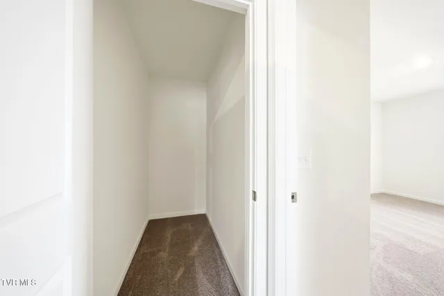 $348,100 | 1905 Fox Meadows Circle, Bluff City, TN 37618