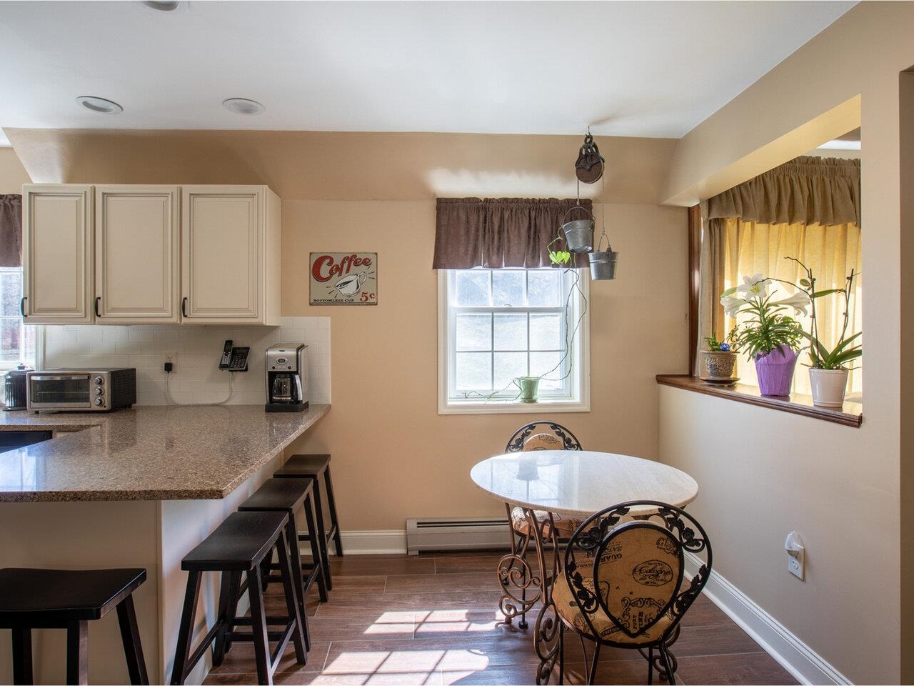 496 Braeloch Road Colchester, VT 05446 - Photo 5 of 40