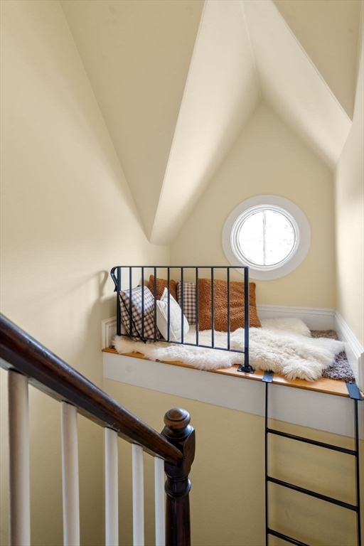 327 Franklin Street Newton, MA 02458 - Photo 18 of 37