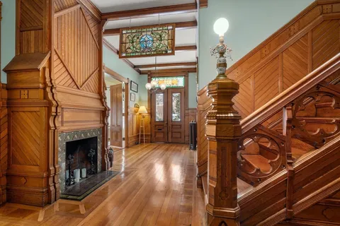 $2,980,000 | 327 Franklin Street, Newton, MA 02458