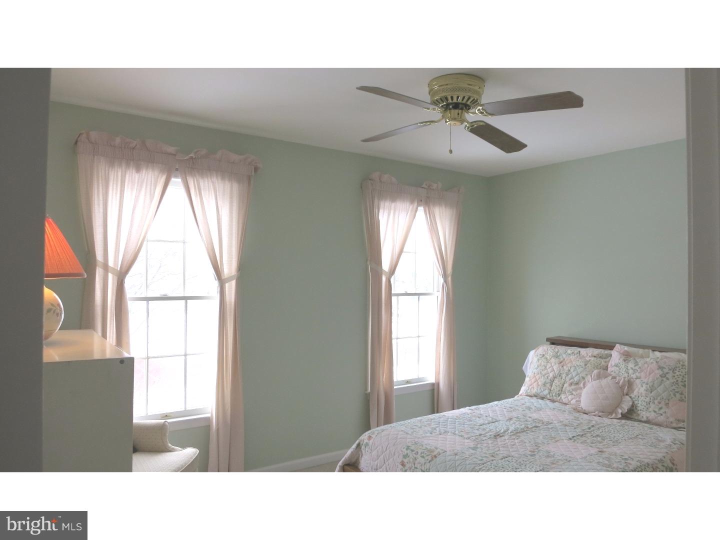 2491 West Rockspray Road Jamison, PA 18929 - Photo 22 of 25 Guest Room
