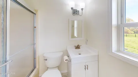 $665,000 | 795 Crazy Doe Road, Lexington, TN 38351