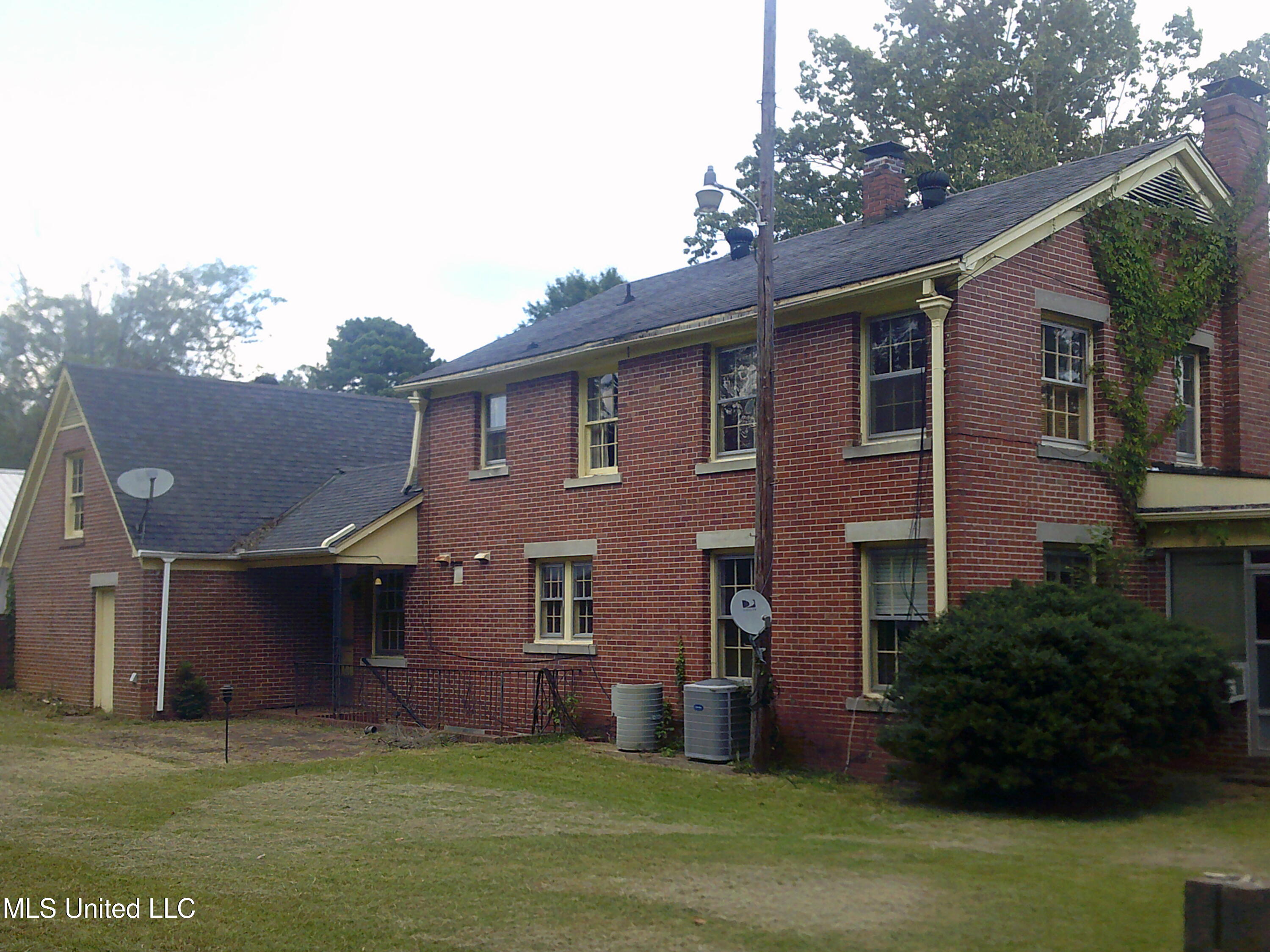 1503 North Madison Street Corinth, MS 38834 - Photo 17 of 17 rear view