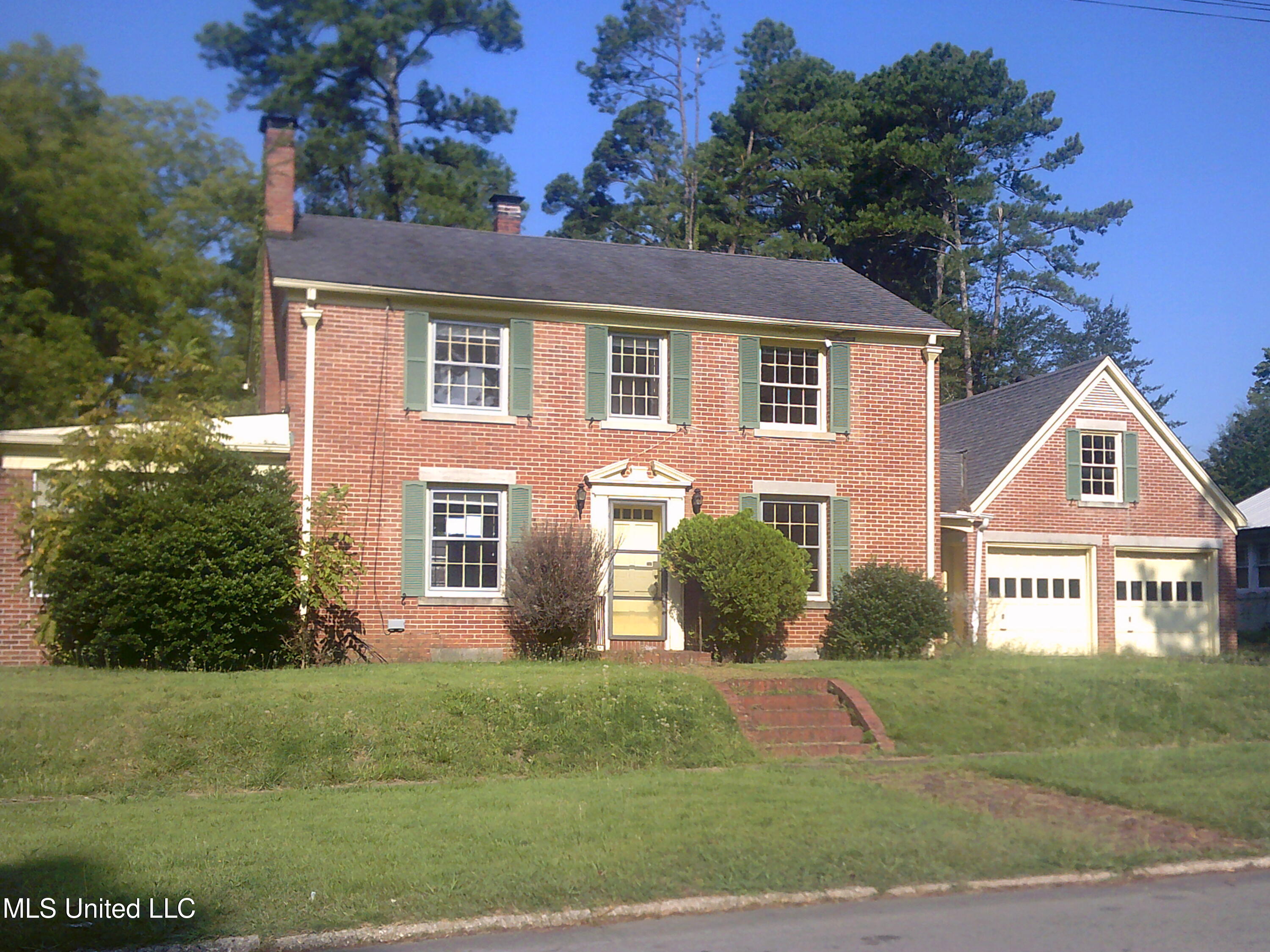 1503 North Madison Street Corinth, MS 38834 - Photo 4 of 17 ANGLED VIEW 2