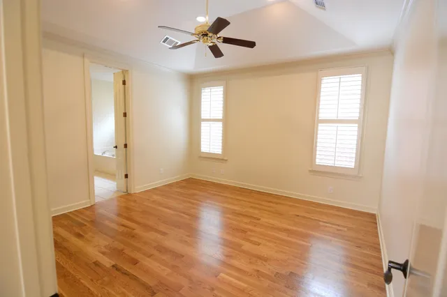 $570,000 | 2006 West Arden Oaks Drive, Memphis, TN 38139