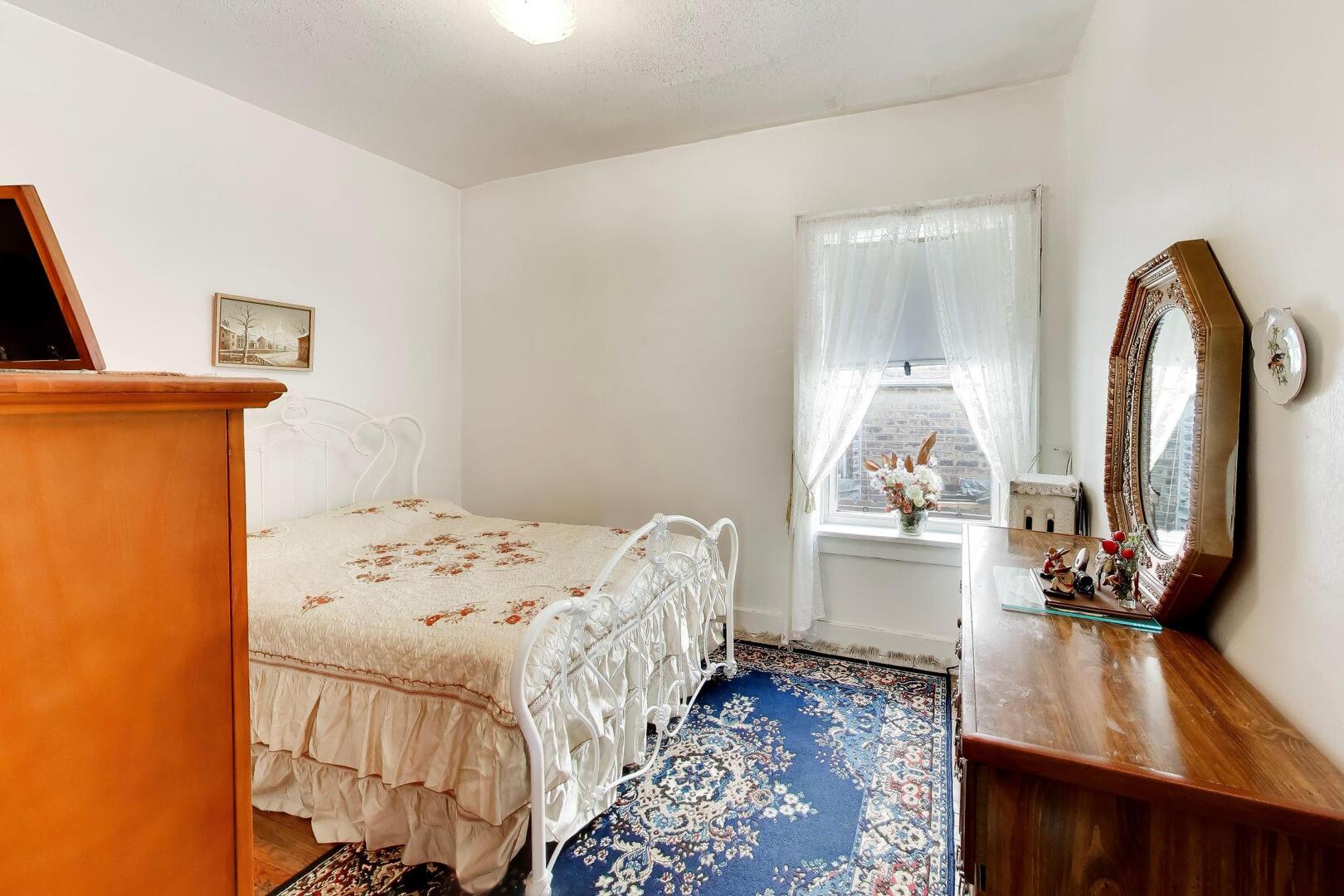 4925 North Troy Street Chicago, IL 60625 - Photo 18 of 47