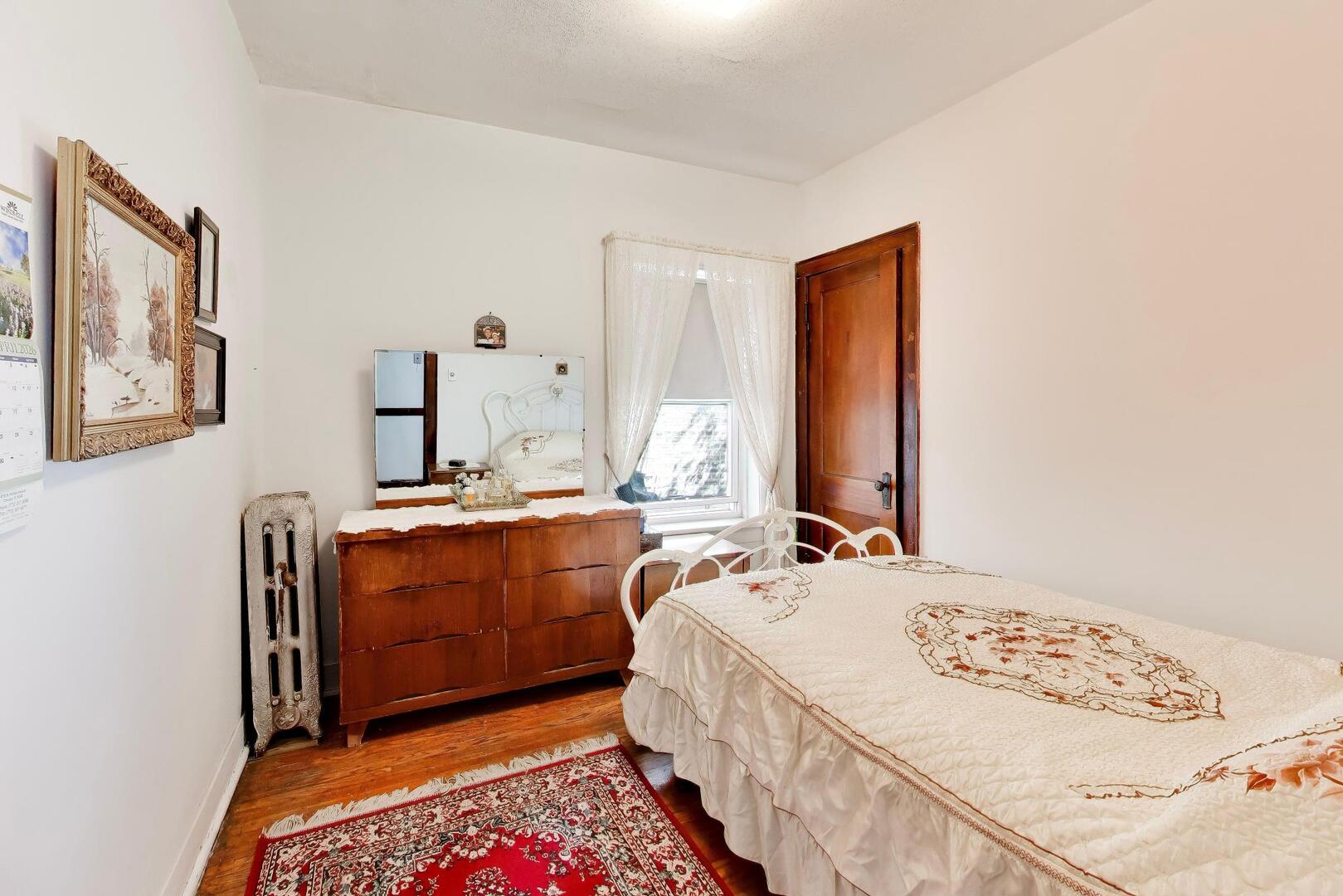 4925 North Troy Street Chicago, IL 60625 - Photo 20 of 47