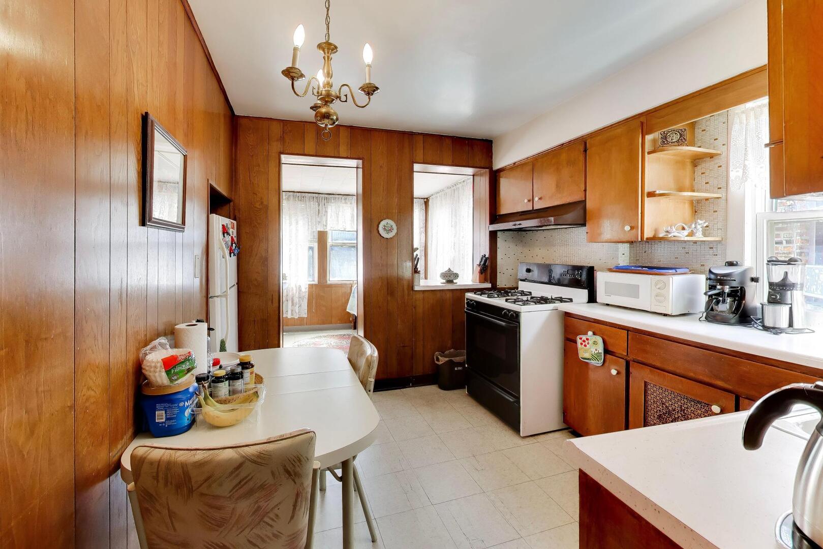 4925 North Troy Street Chicago, IL 60625 - Photo 29 of 47