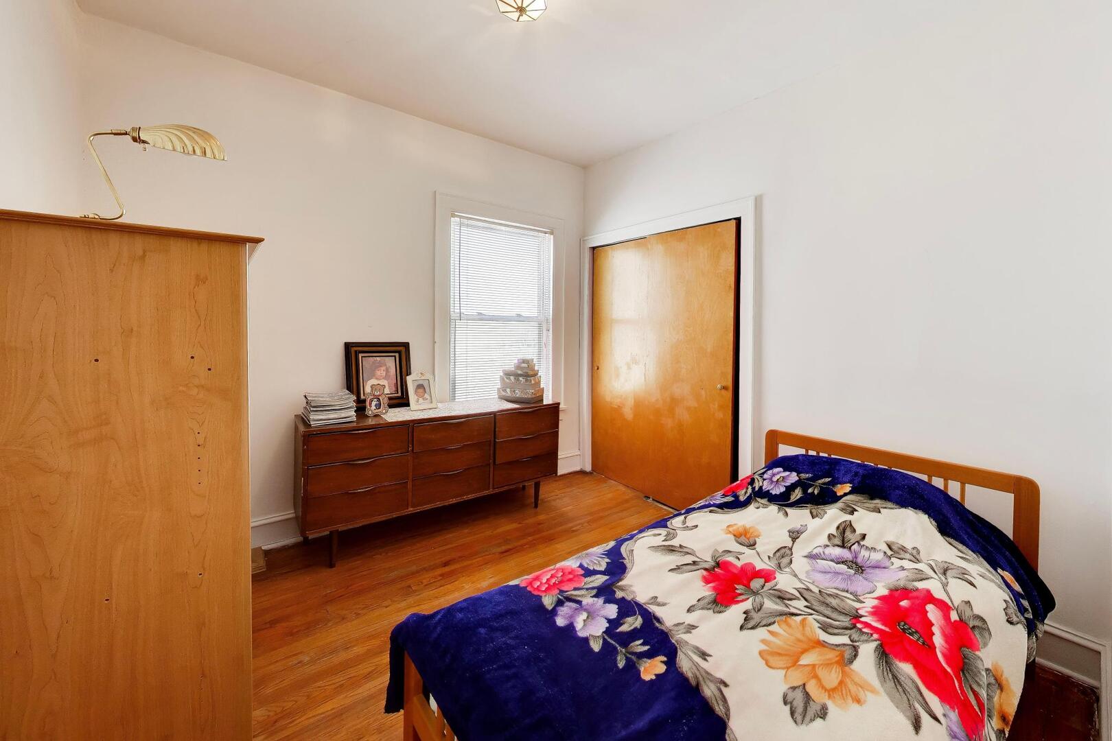 4925 North Troy Street Chicago, IL 60625 - Photo 34 of 47