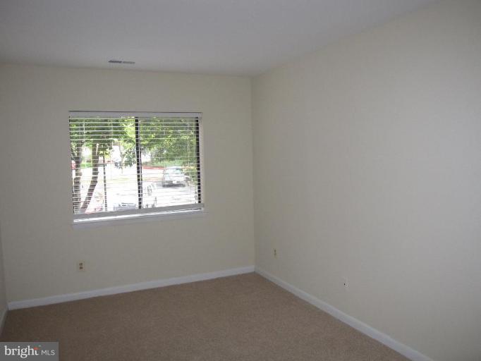 5590 Vantage Point Road, Unit 7 Columbia, MD 21044 - Photo 5 of 11 Bedroom #2