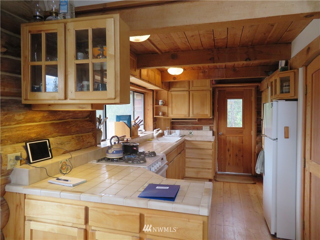 29 Kompan Road Malo, WA 99150 - Photo 3 of 19 Gallery Image 3