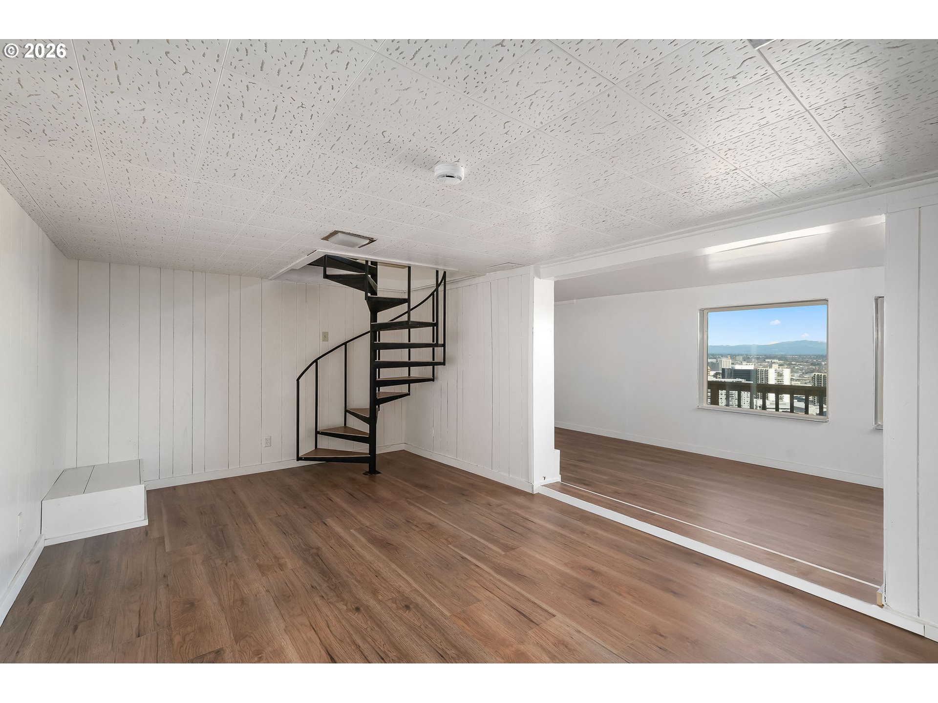 2604 Southwest Buckingham Avenue Portland, OR 97201 - Photo 25 of 32 a view of an empty room