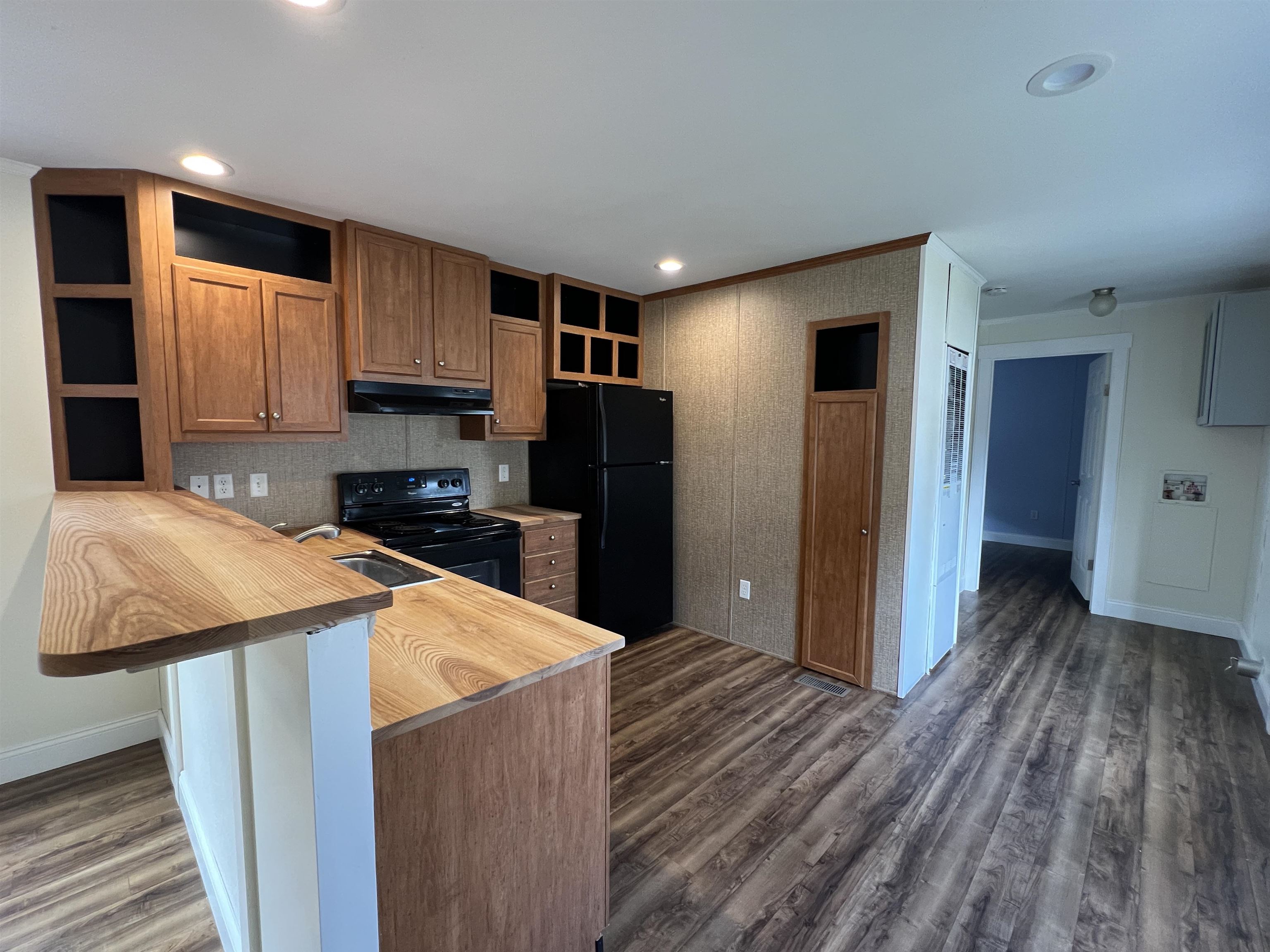 26 Morton Street Exeter, NH 03833 - Photo 8 of 21 Gallery Image 8