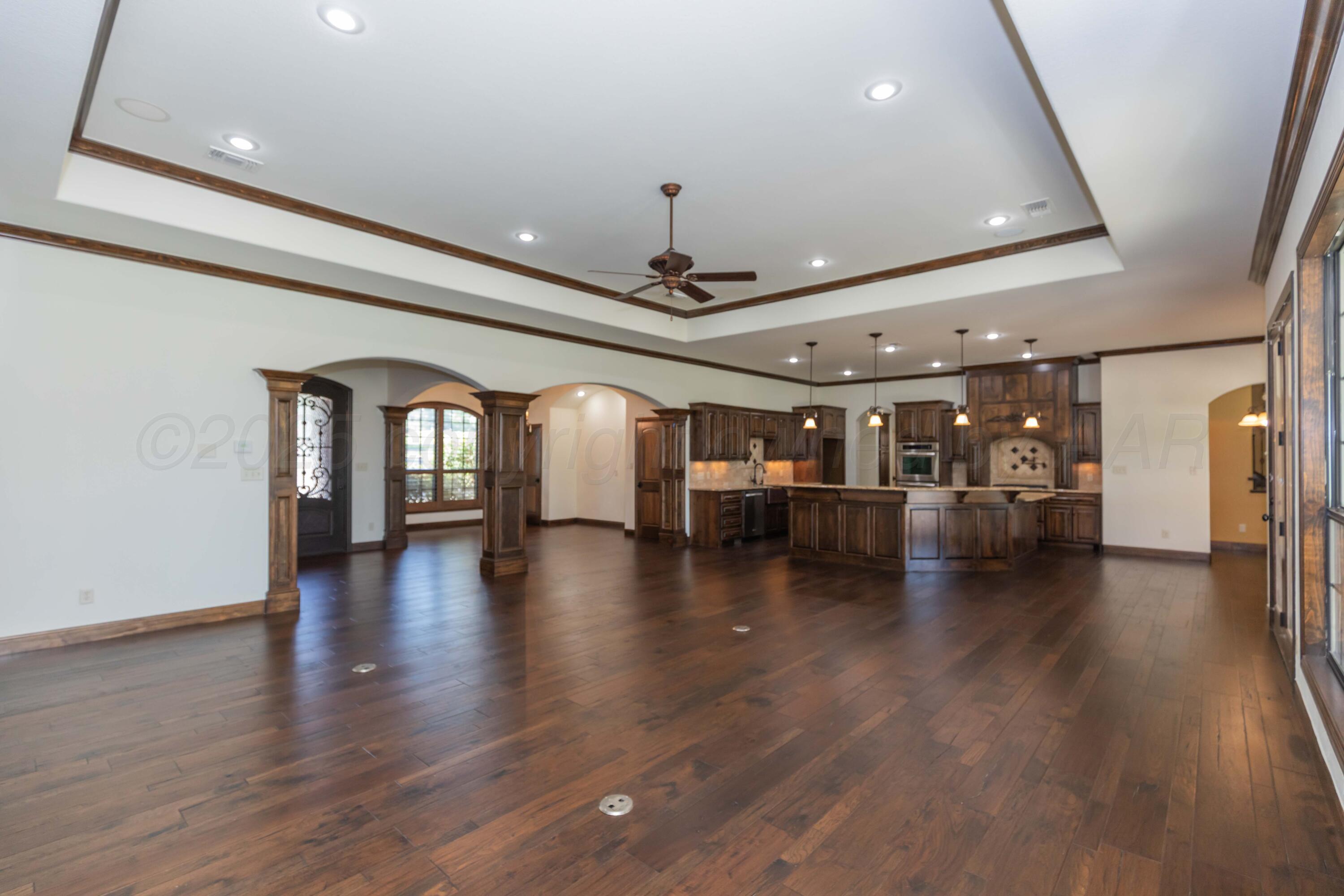 3 Country Club Drive Amarillo, TX 79124 - Photo 16 of 99 LIVING ROOM VIEW 5