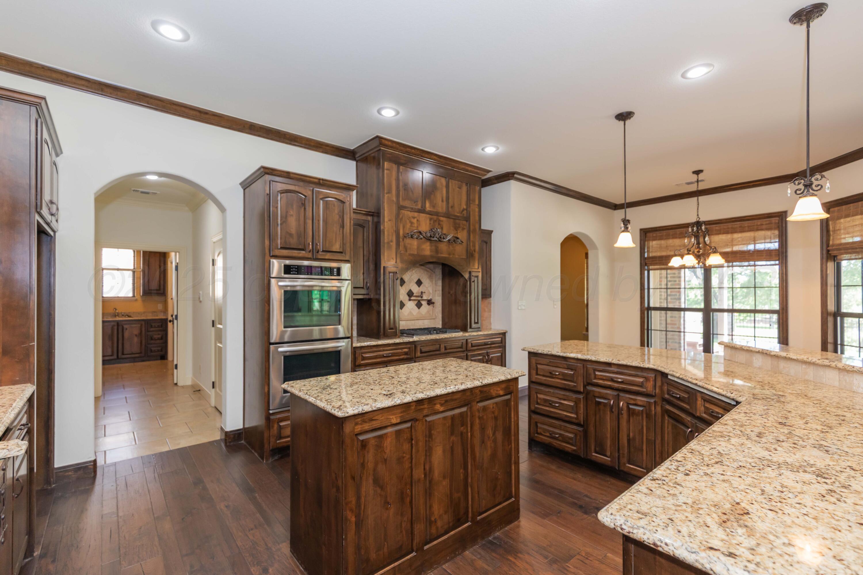 3 Country Club Drive Amarillo, TX 79124 - Photo 22 of 99 KITCHEN VIEW 4