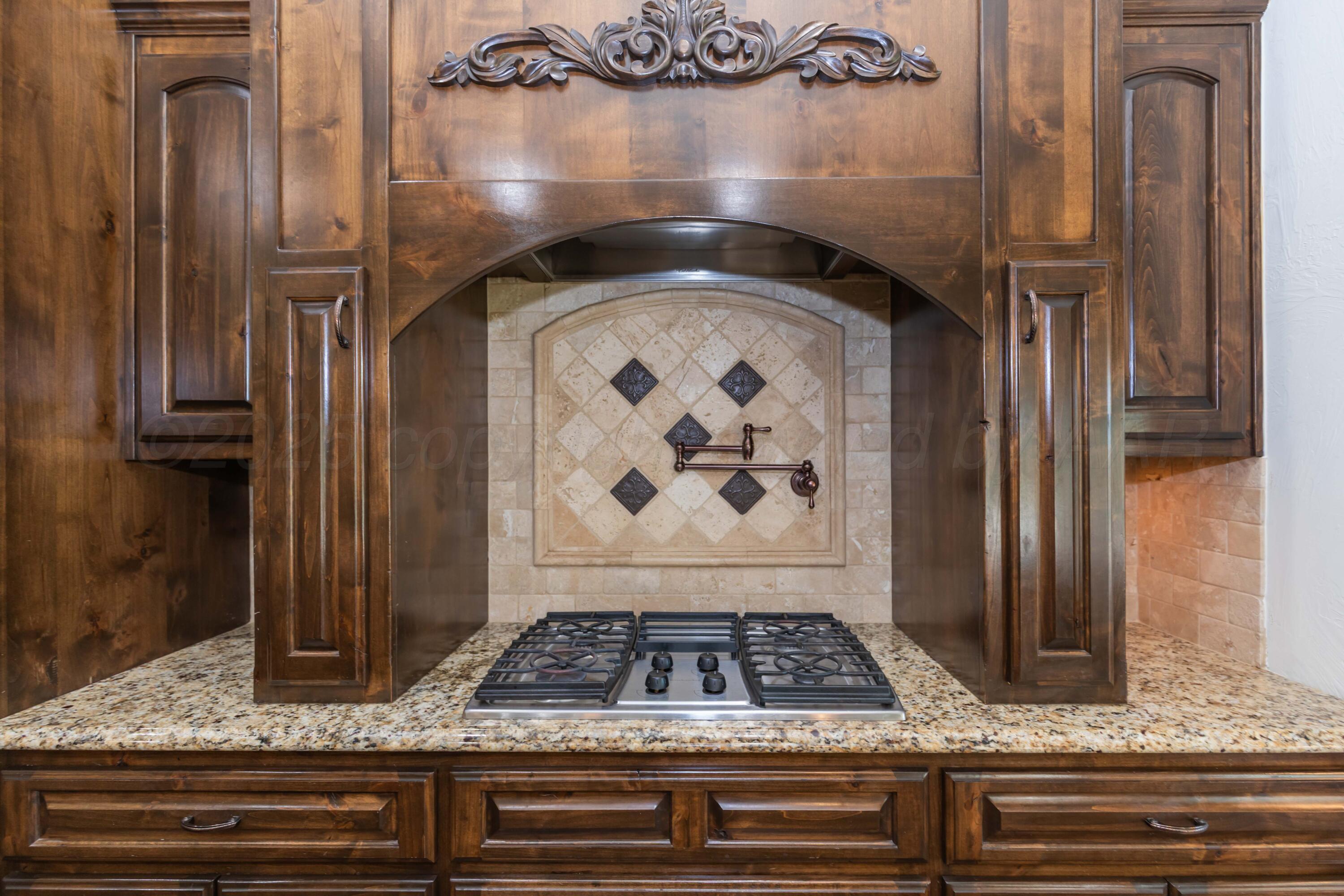 3 Country Club Drive Amarillo, TX 79124 - Photo 25 of 99 KITCHEN VIEW 7