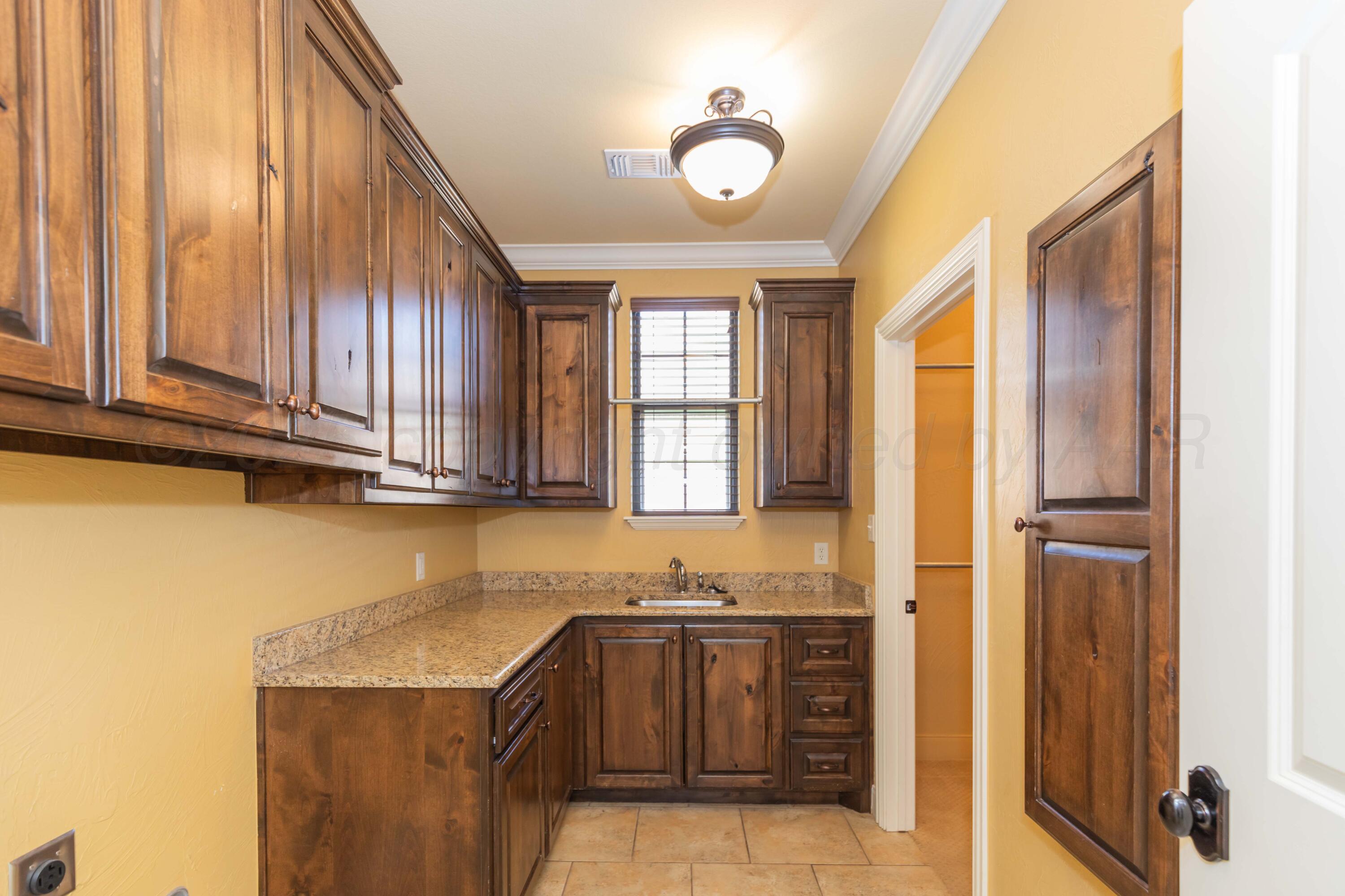 3 Country Club Drive Amarillo, TX 79124 - Photo 65 of 99 UTILITY VIEW 2