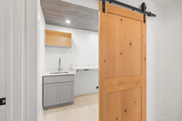 $460,000 | 6224 Benjestown Road, Memphis, TN 38127