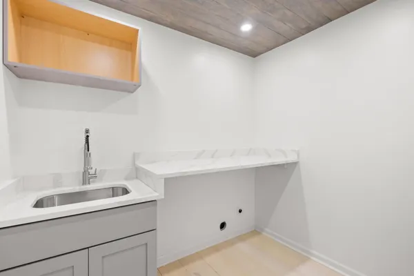 $460,000 | 6224 Benjestown Road, Memphis, TN 38127