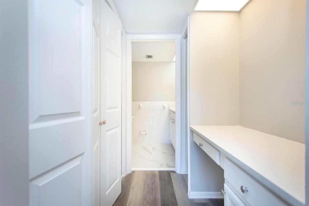2101 Sunset Point Road, Unit 2706 Clearwater, FL 33765 - Photo 27 of 54 Gallery Image 27