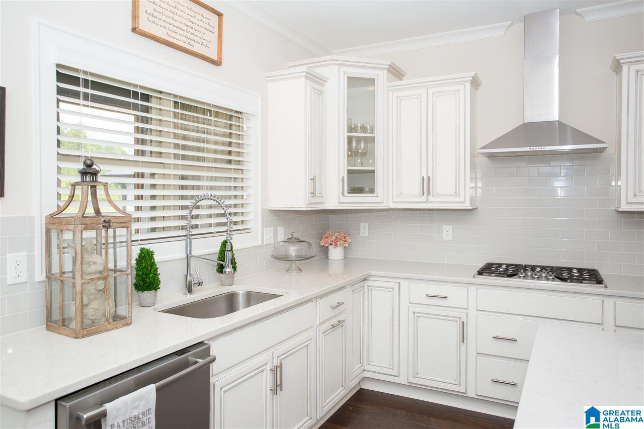 2724 Montauk Road Birmingham, AL 35226 - Photo 7 of 26