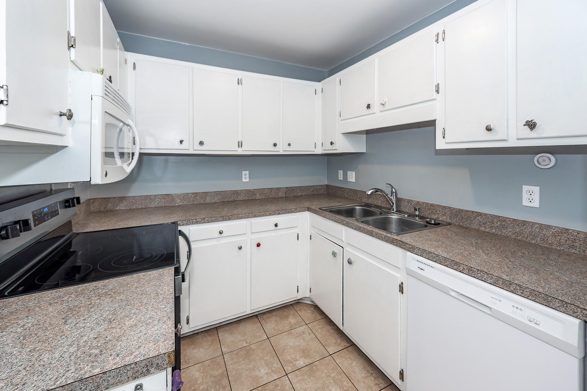 1154 Julian Clark Road Charleston, SC 29412 - Photo 13 of 30 13