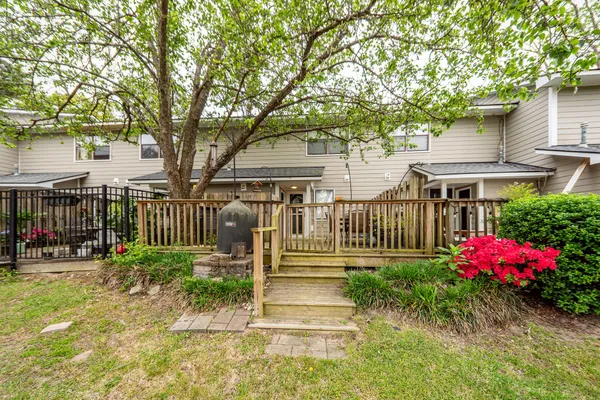 $1,895 | 1154 Julian Clark Road, Charleston, SC 29412