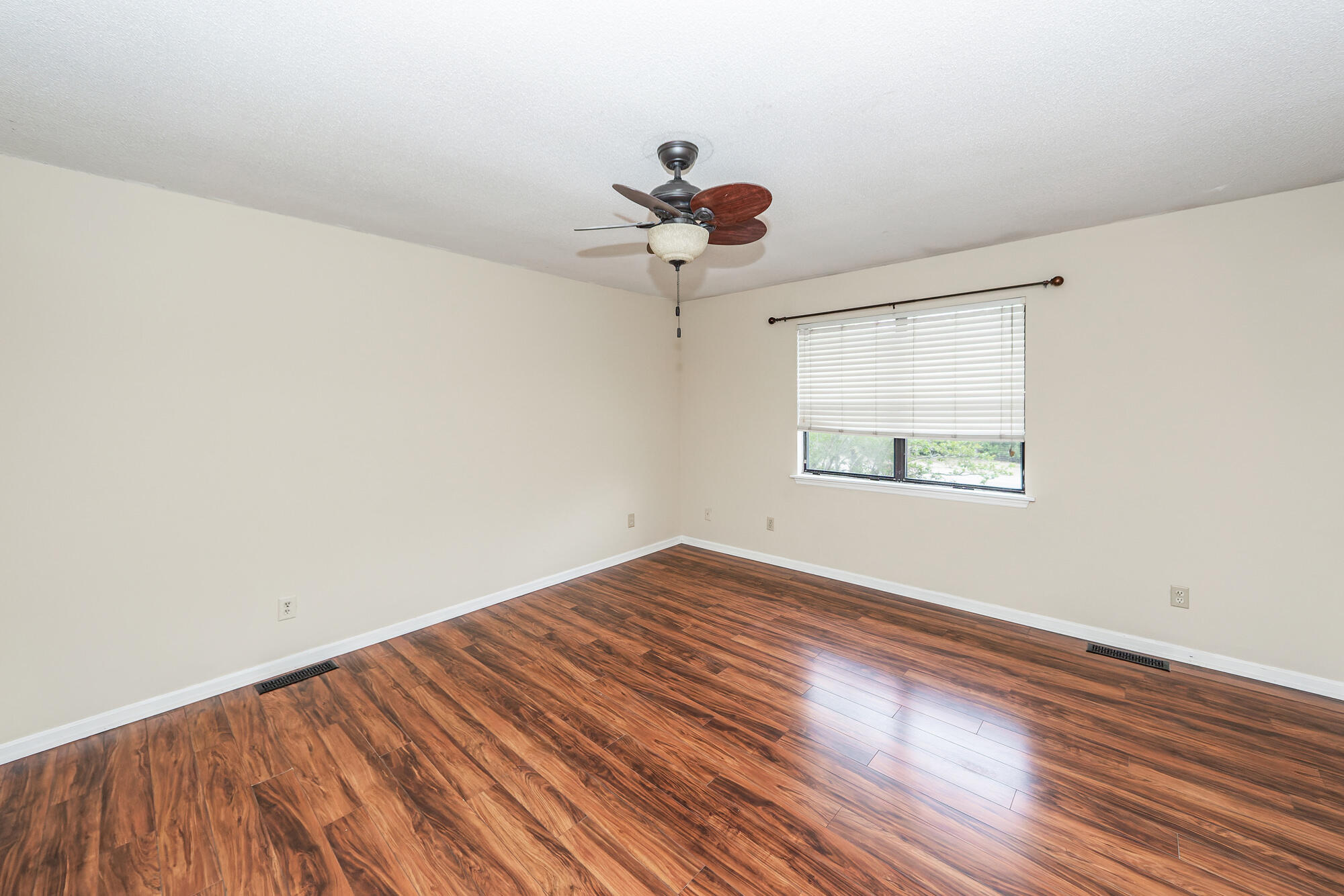 1154 Julian Clark Road Charleston, SC 29412 - Photo 28 of 30 29