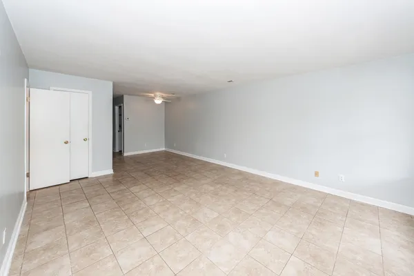 $1,895 | 1154 Julian Clark Road, Charleston, SC 29412