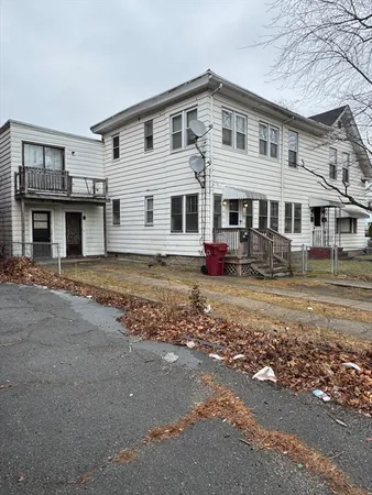 $749,900 | 89 Mammoth Road, Lowell, MA 01854