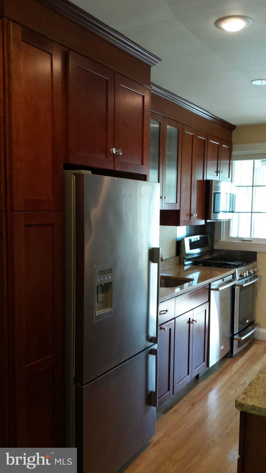 205 Ridge Avenue Baltimore, MD 21286 - Photo 17 of 30 Kitchen