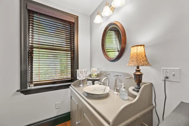 $1,500,000 | 155 Old Kents Hill Road, Readfield, ME 04355