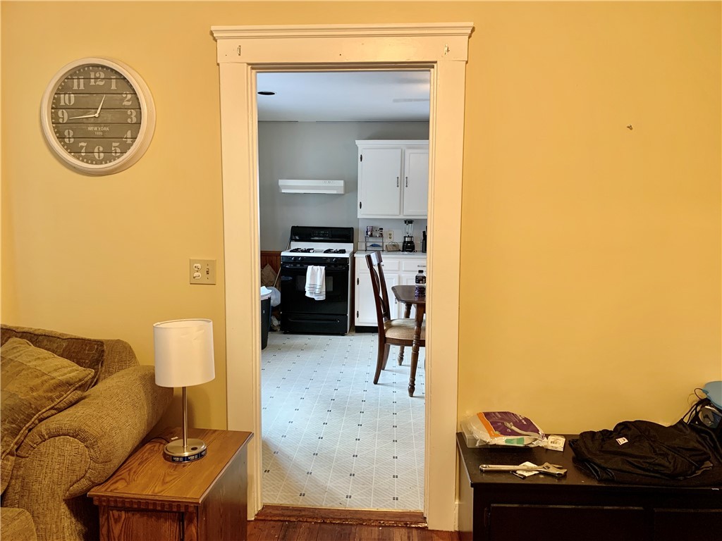 44 Mason Street Warren, RI 02885 - Photo 17 of 33 2nd floor kitchen layout.