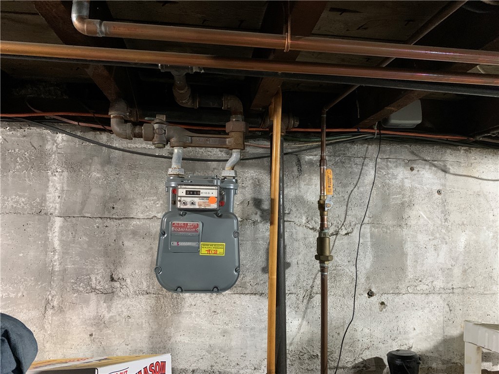44 Mason Street Warren, RI 02885 - Photo 31 of 33 2nd floor gas meter