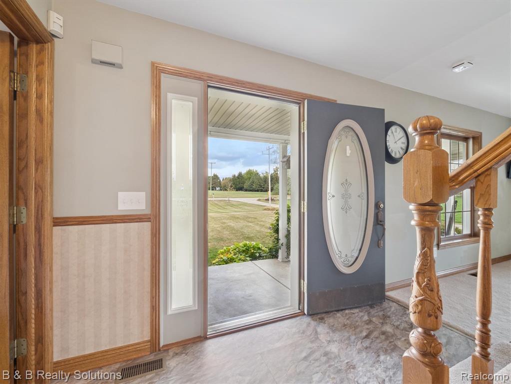 8560 Hough Road Almont, MI 48003 - Photo 8 of 61 Gallery Image 8