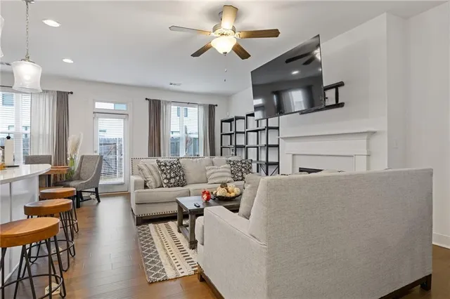 $2,100 | 94 Garrison Drive, Winder, GA 30680