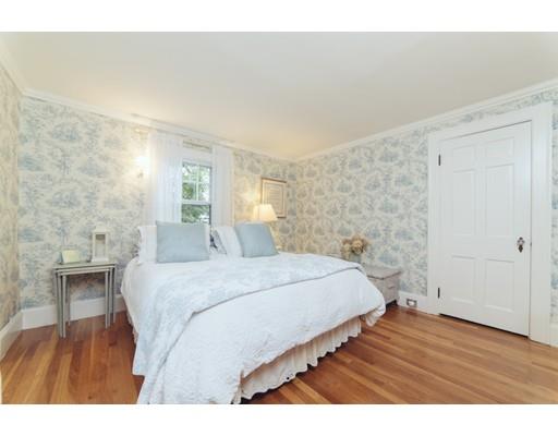 72 Rural Avenue Medford, MA 02155 - Photo 14 of 28 Gallery Image 14