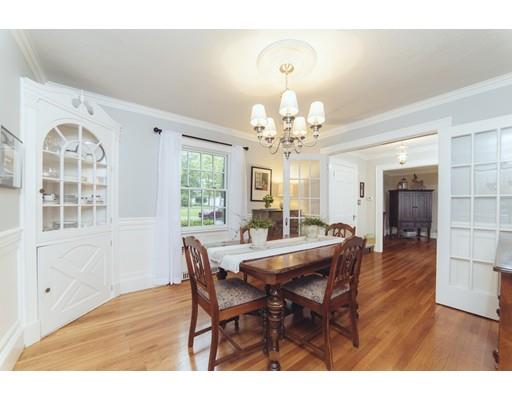 72 Rural Avenue Medford, MA 02155 - Photo 8 of 28 Gallery Image 8
