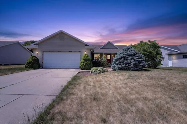 $349,900 | 3794 Canvasback Drive, Janesville, WI 53546