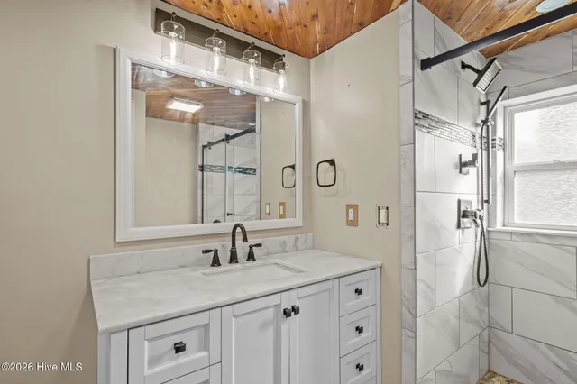 $160,000 | 2622 Highway 70, Beaufort, NC 28516