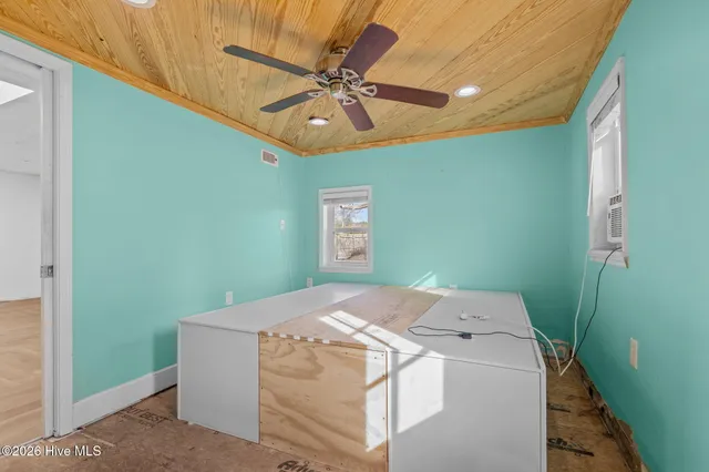 $160,000 | 2622 Highway 70, Beaufort, NC 28516