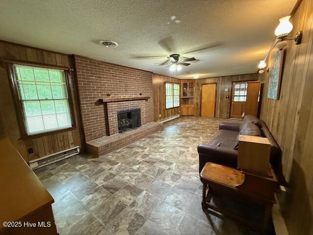 1060 Taylor Road Chocowinity, NC 27817 - Photo 5 of 23 Den-Dining