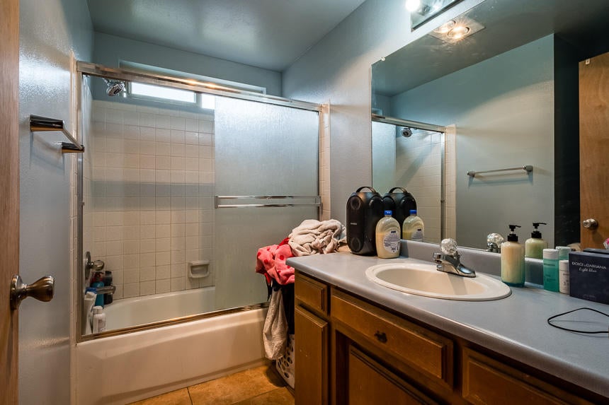 2509 Roberts Road Medford, OR 97504 - Photo 20 of 27 2509 Roberts-21